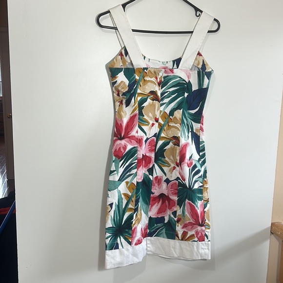 TRUCCO FLORAL MINI DRESS IN SIZE 36 EUROPEAN STRETCHY MATERIAL WIDE STRAPS - Picture 4 of 6
